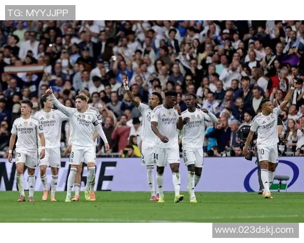 巴拉多迎战皇马争夺胜利关键时刻的战术较量与球员表现分析