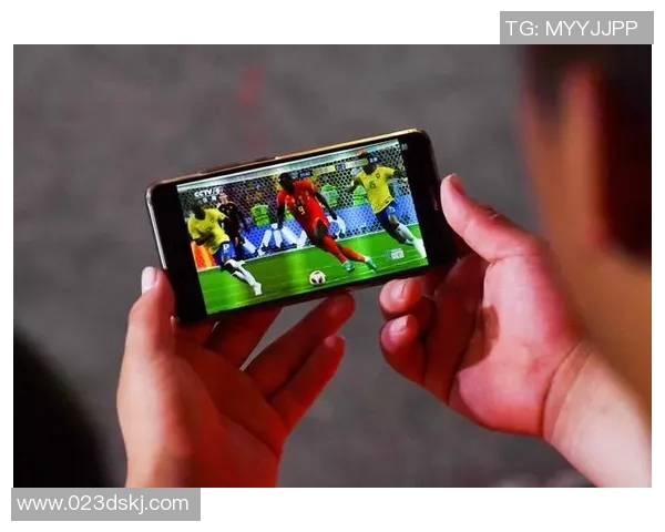 荷兰与意大利激战正酣谁将赢得这场足球盛宴的胜利荣耀