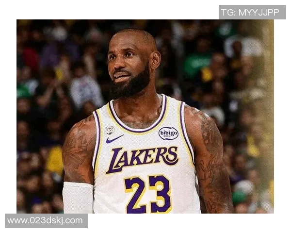 詹姆斯历史性成就达成成首位4万分1万板1万助球员