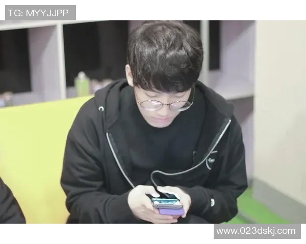 深入分析LNG战队在CSGO中的战术布局与策略创新探讨