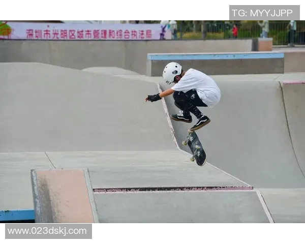 深圳滑板队的防反策略揭秘与滑板文化的深度探索